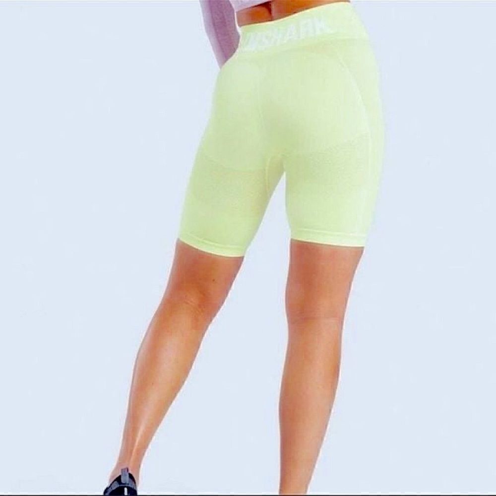 2026 Work Out Active ATHLEISURE Mystery box gym / yoga clothes 6-8 pieces🤩 - Picture 8 of 16